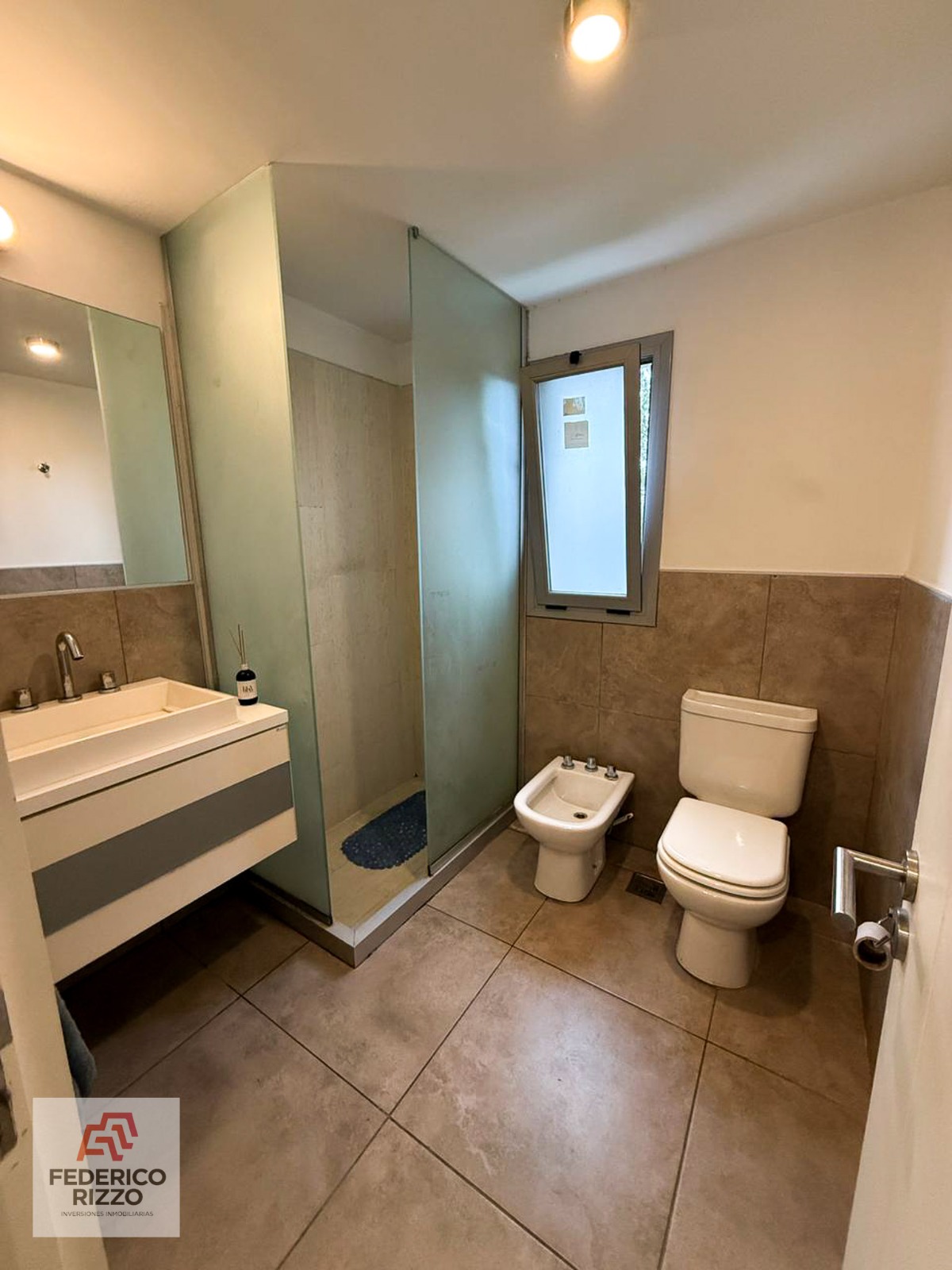 ALQUILER EXCLUSIVO - Departamento de 2 dormitorios en Casonas de los Arcos, Barrio Manantiales
