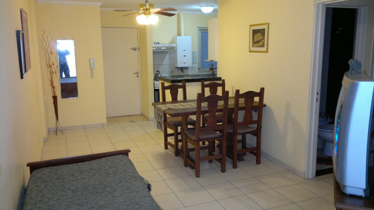 Departamento en alquiler de 1 dormitorio s 9 de Julio 711