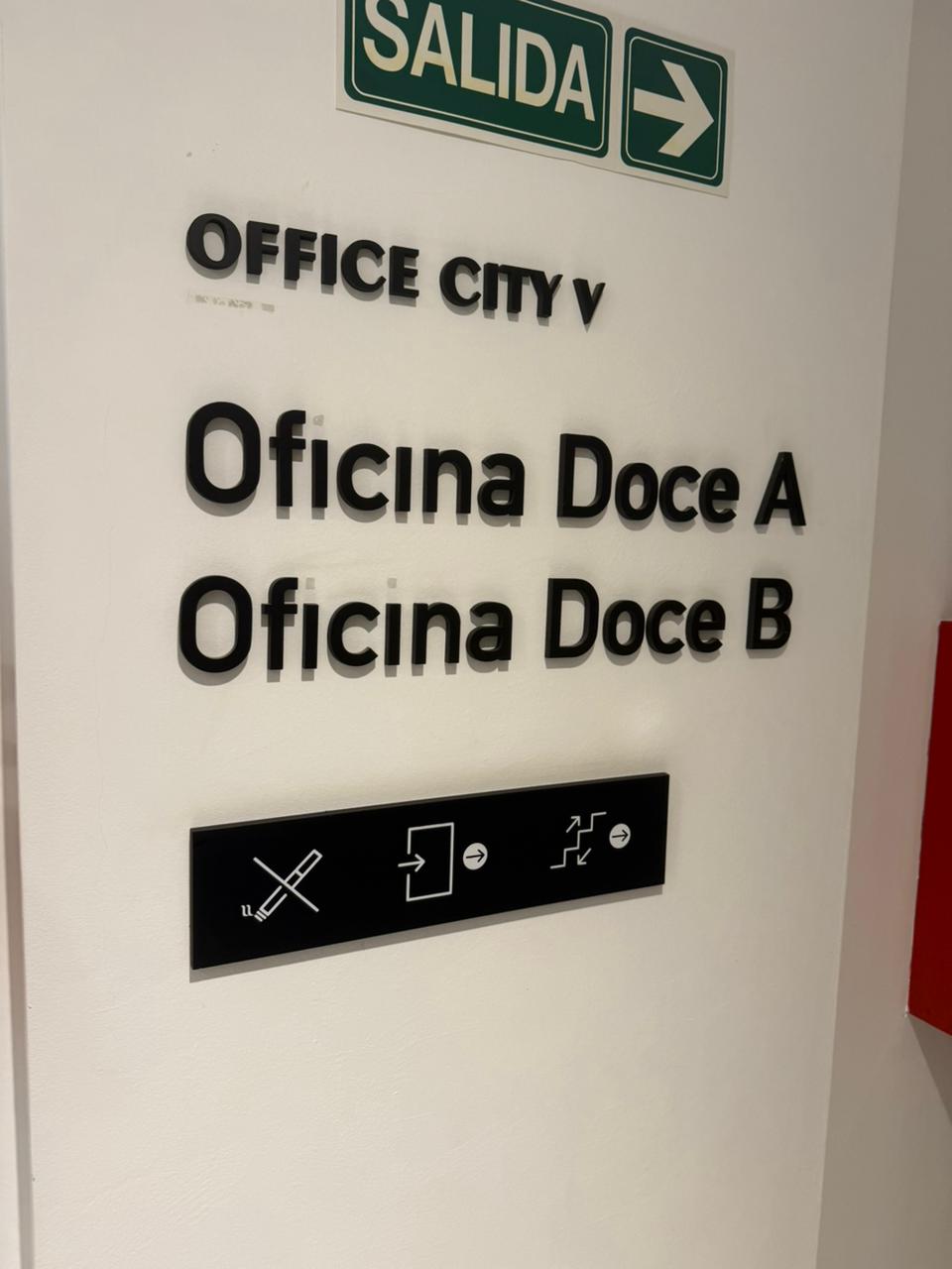 GRAN OFICINA EN EL CENTRO - UBICACION INMEJORABLE
