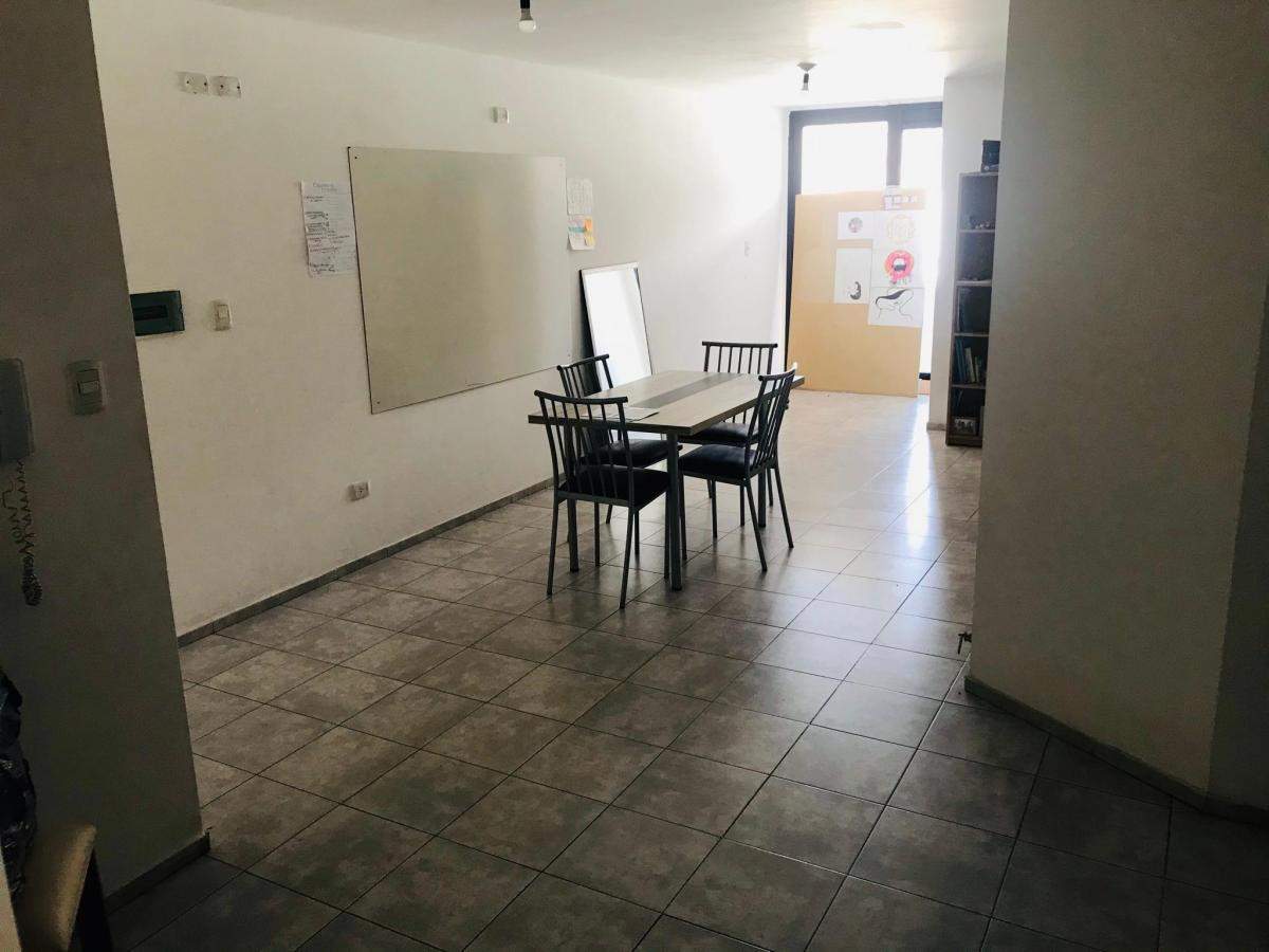 VENTA DEPARTAMENTO 1 DORMITORIO CON COCHERA EN CENTRO