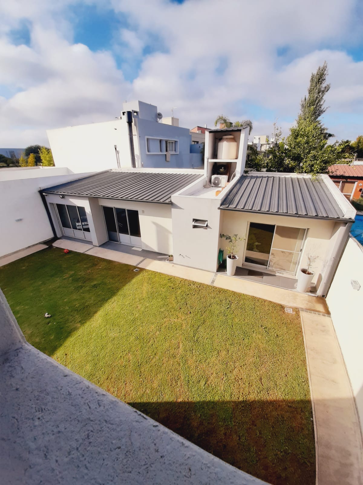 CASA EN ALQUILER TEMPORARIO 3D3B - ALTOS DE MANANTIALES C QUINCHO