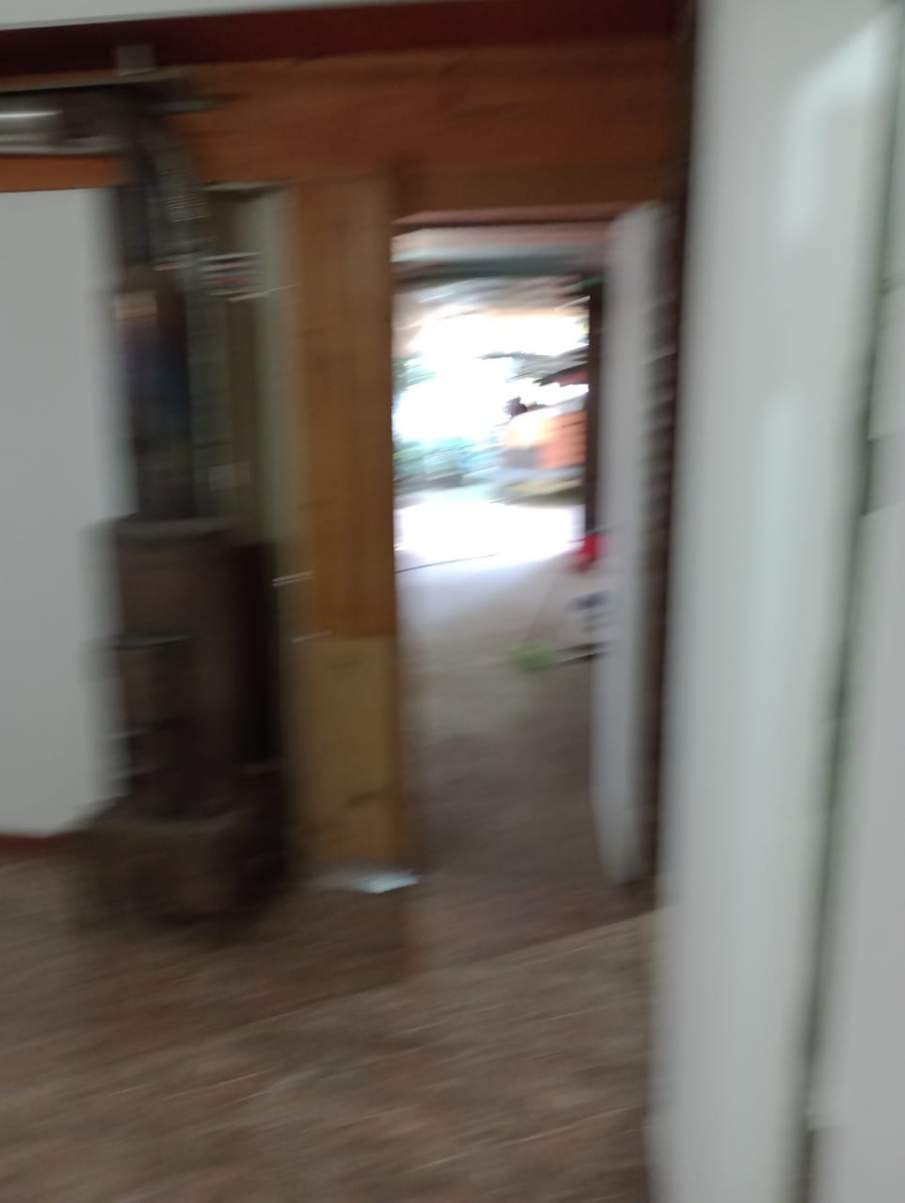 Casa de campo de dos dormitorios en alquiler, quincho , asador y garage