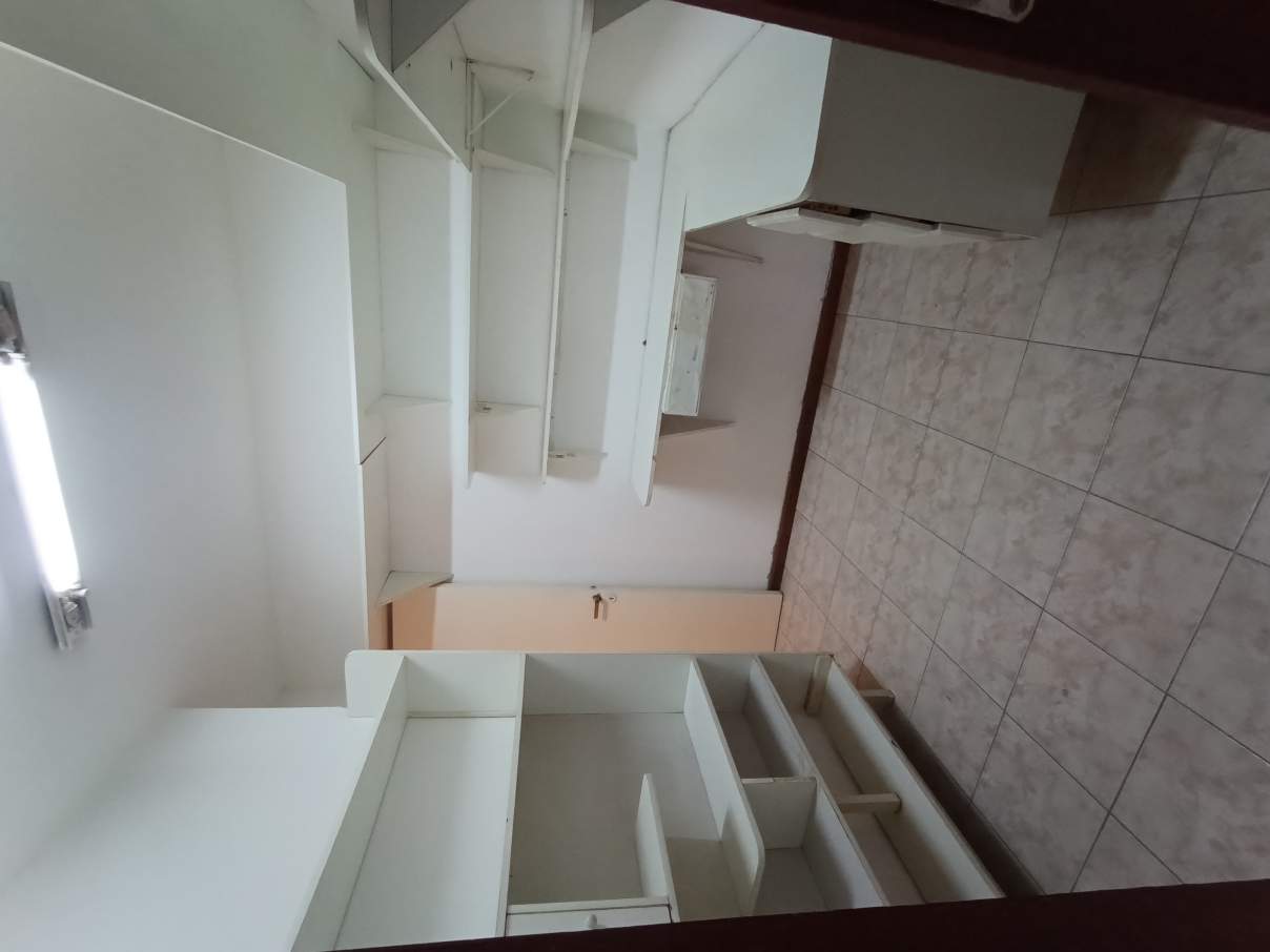 Maipú 2da  4 dormitorios  2 baños  Cochera