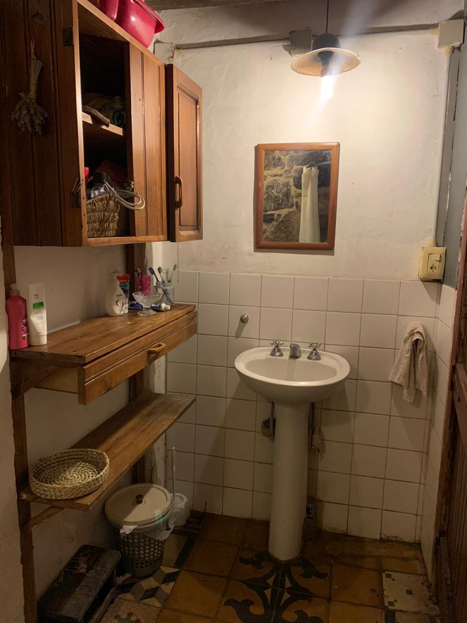 Casa con encanto nativo - Construcción exclusiva con materiales de demolición y autóctonos!