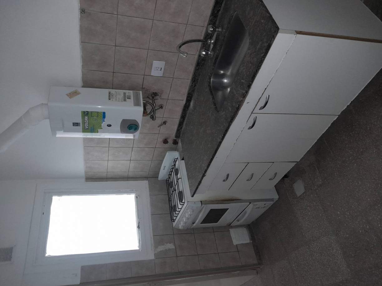 Departamento - Av. General Paz  636 - Centro