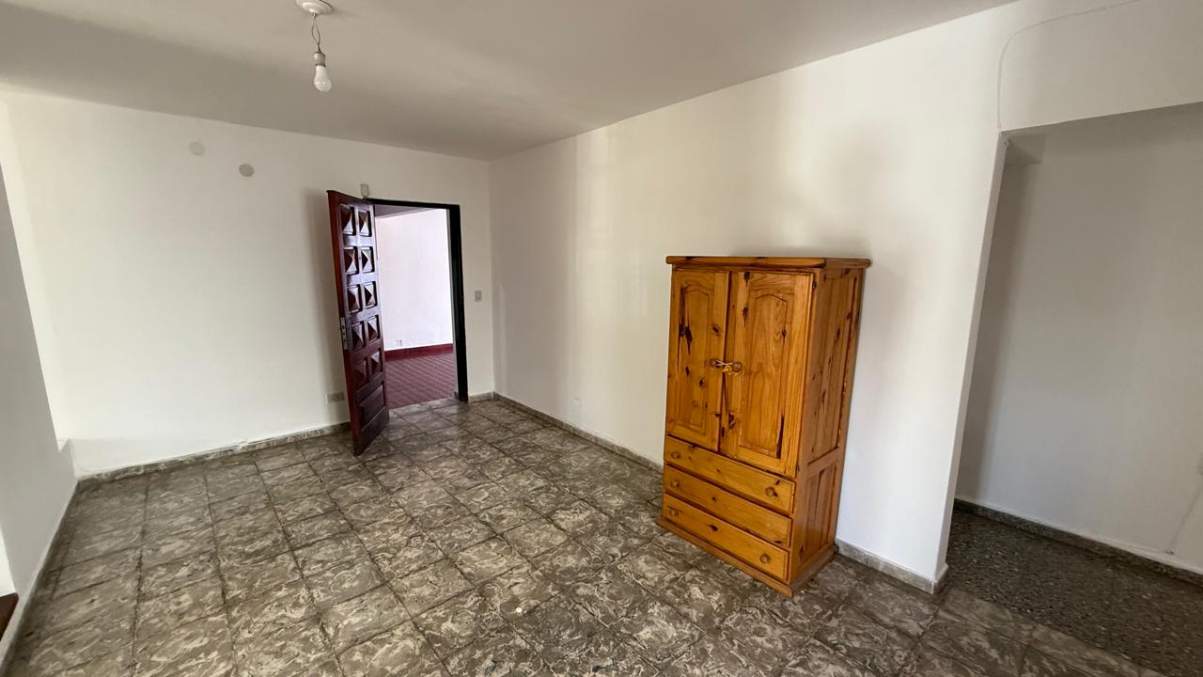 Casa en alquiler de 3 dormitorios con escritorio en Parque Horizonte