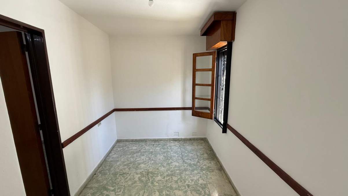 Casa en alquiler de 3 dormitorios con escritorio en Parque Horizonte