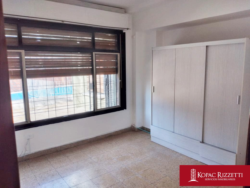 ARGELLO ( ASTON 6442) con Renta hasta 31.08.25 - VENTA CASA 3 DORMITORIOS.