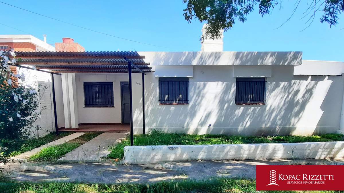 ALEJANDRO CENTENO (LOS CONDORES 4681) - ALQUILER CASA 3 DORMITORIOS
