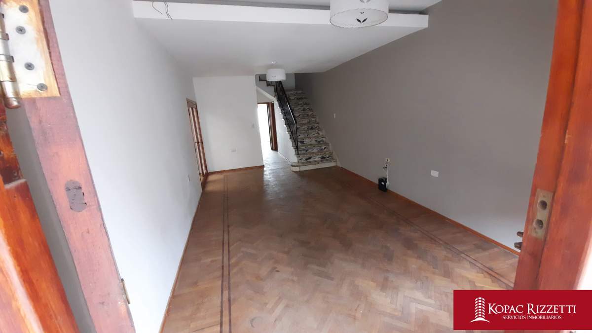 COFICO (JUAN BAUTISTA BUSTOS 125) - VENTA CASA 3 DORMITORIOS