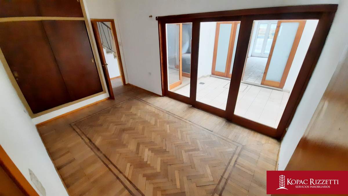 COFICO (JUAN BAUTISTA BUSTOS 125) - VENTA CASA 3 DORMITORIOS