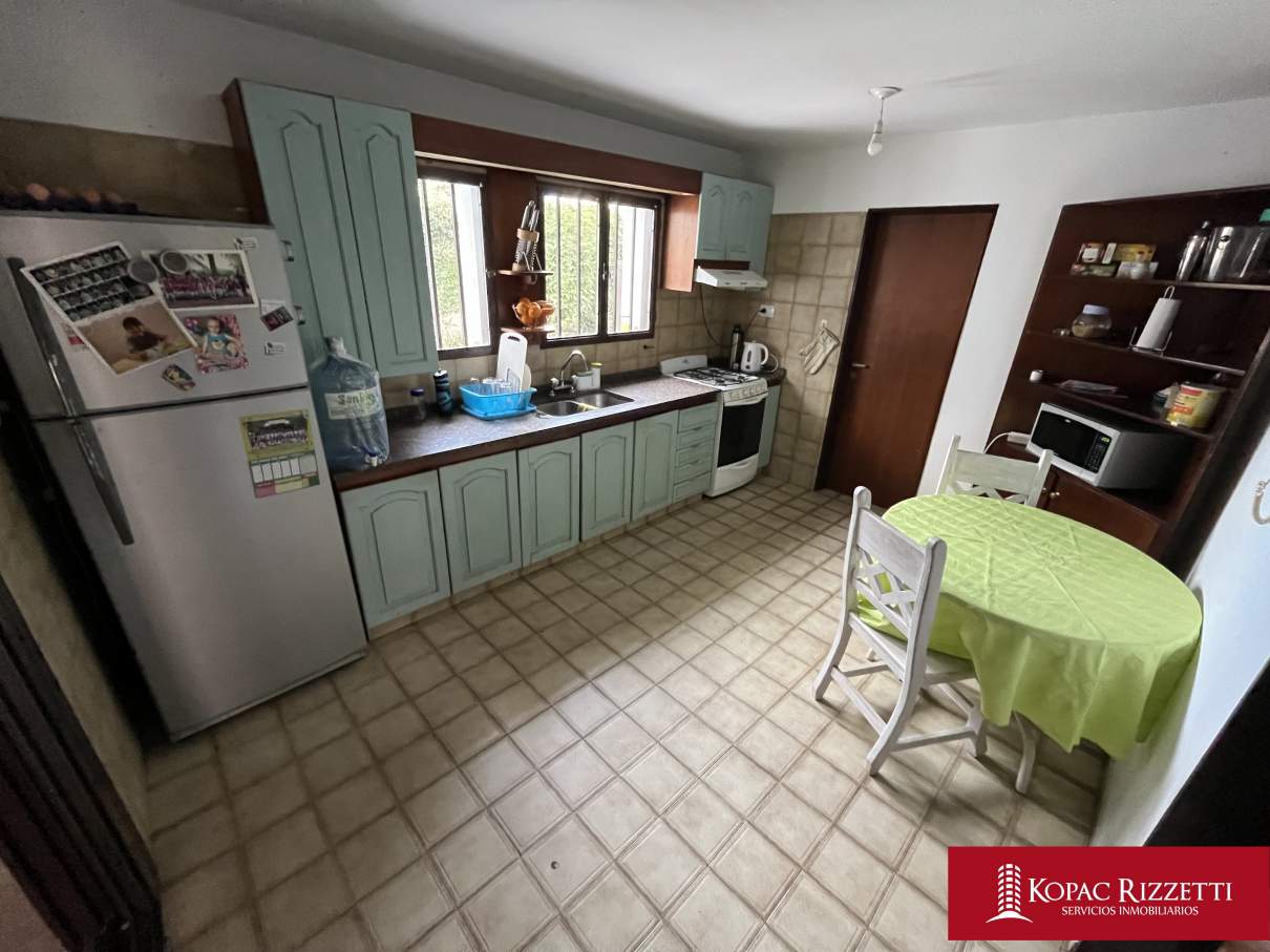 GRANJA DE FUNES (JUAN MANUEL GARZÓN 6062) - VENTA CASA DE 3 DORMITORIOS.