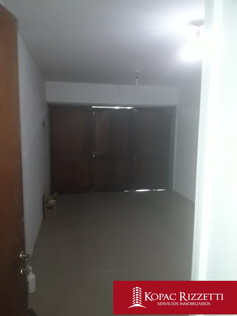 POETA LUGONES (MOLINA 2800) - VENTA CASA 3 DORMITORIOS