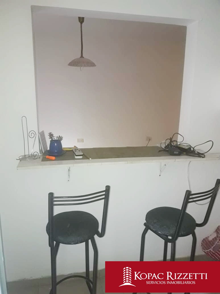 POETA LUGONES (MOLINA 2800) - VENTA CASA 3 DORMITORIOS