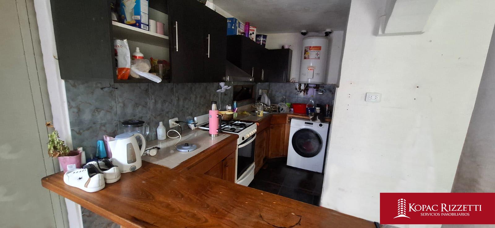 POETA LUGONES (RAUL CASARIEGO 4122) - VENTA CASA 3 DORMITORIOS CON DEPARTAMENTO DE 1 DORMITORIO