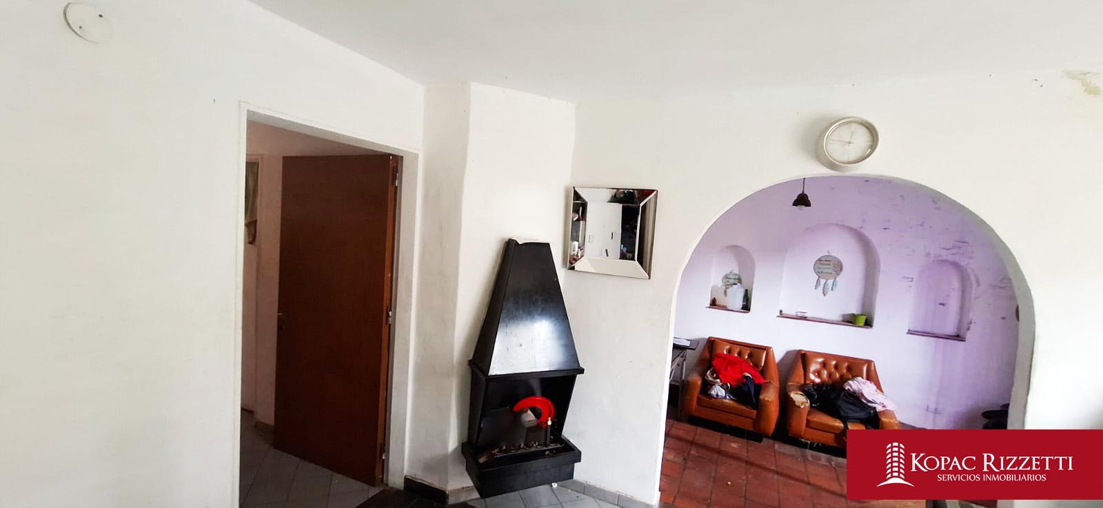 POETA LUGONES (RAUL CASARIEGO 4122) - VENTA CASA 3 DORMITORIOS CON DEPARTAMENTO DE 1 DORMITORIO