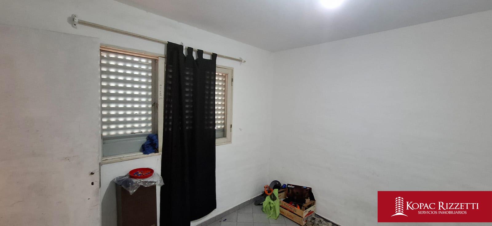 POETA LUGONES (RAUL CASARIEGO 4122) - VENTA CASA 3 DORMITORIOS CON DEPARTAMENTO DE 1 DORMITORIO