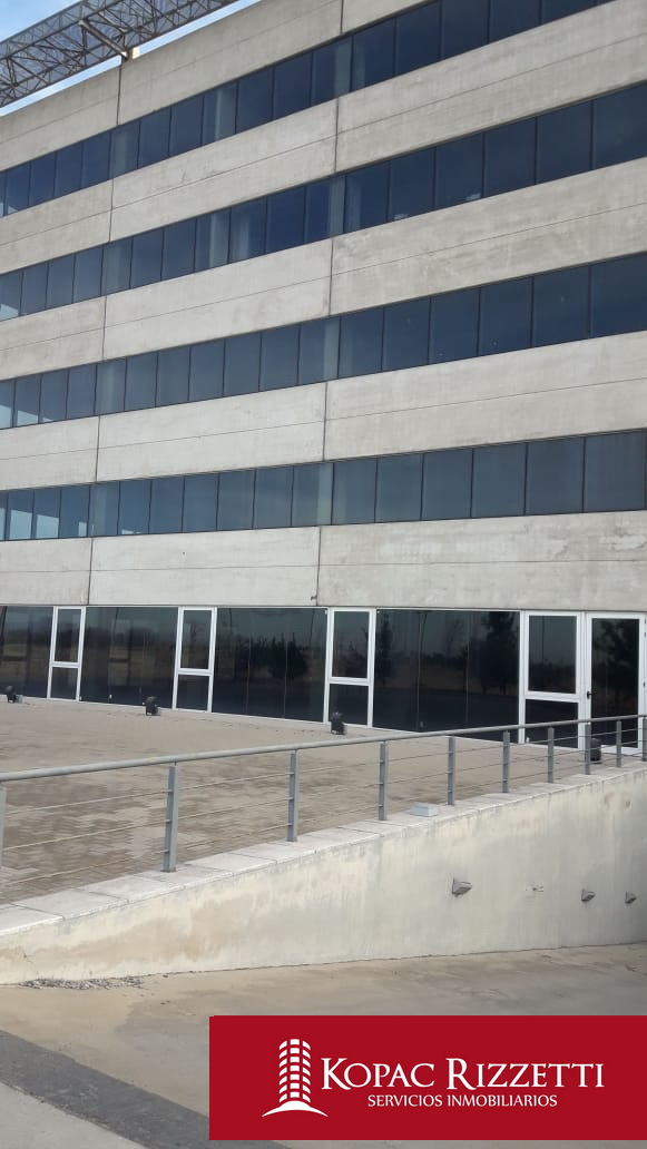 PARQUE EMPRESARIAL AEROPUERTO - ALQUILER OFICINAS 350M2
