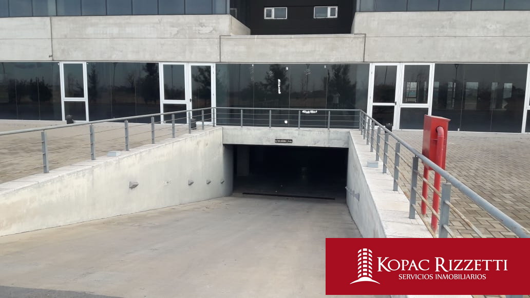 PARQUE EMPRESARIAL AEROPUERTO - ALQUILER OFICINAS 350M2