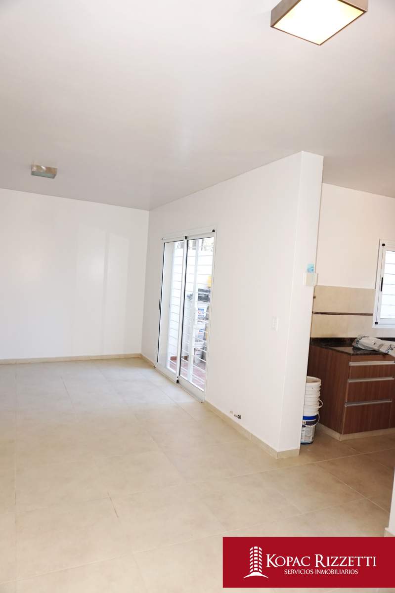 TEODORO FELS (POTRERILLOS 385) APTO CREDITO - VENTA DUPLEX 2 DORM.