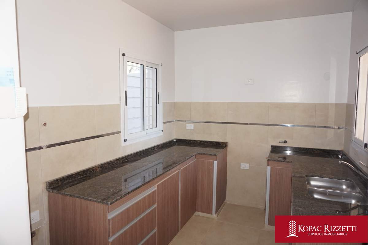 TEODORO FELS (POTRERILLOS 385) APTO CREDITO - VENTA DUPLEX 2 DORM.