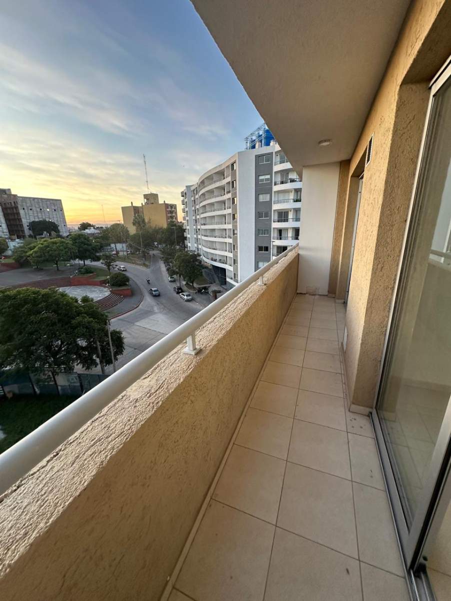 DEPTO 1 D. EXTERNO CON BALCON
