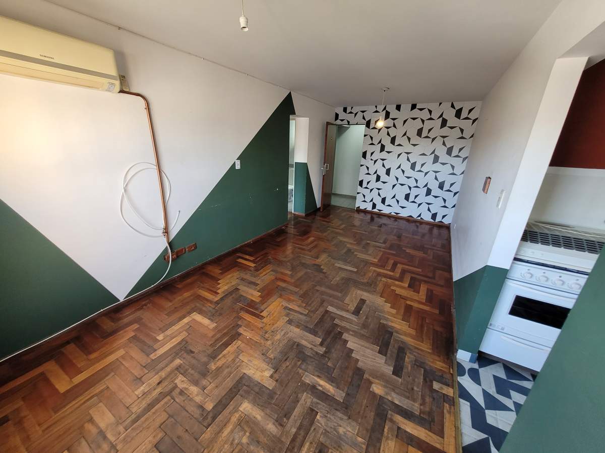 Venta Dpto Marcelo T de Alvear. 1 Dormitorio Guemes