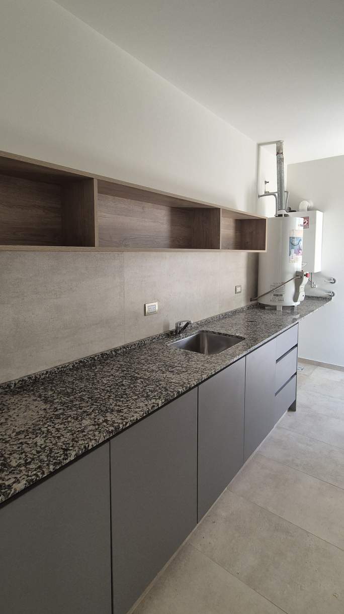 Casa Amoblada en Las Cañitas Barrio Privado - Amplia, luminosa y a estrenar
