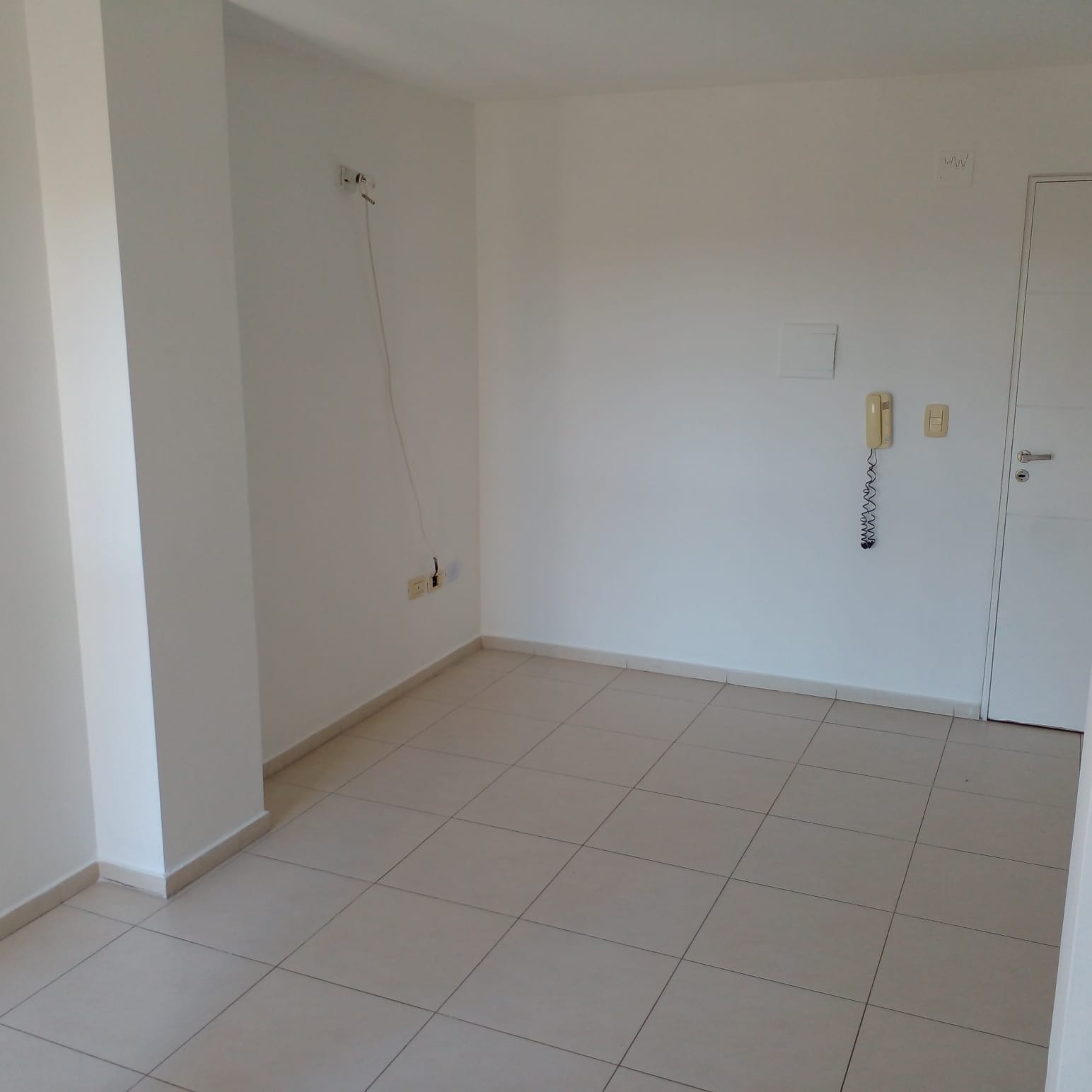 ALQUILO DEPARTAMENTO 1 DORMITORIO SOBRE AV MAIPU