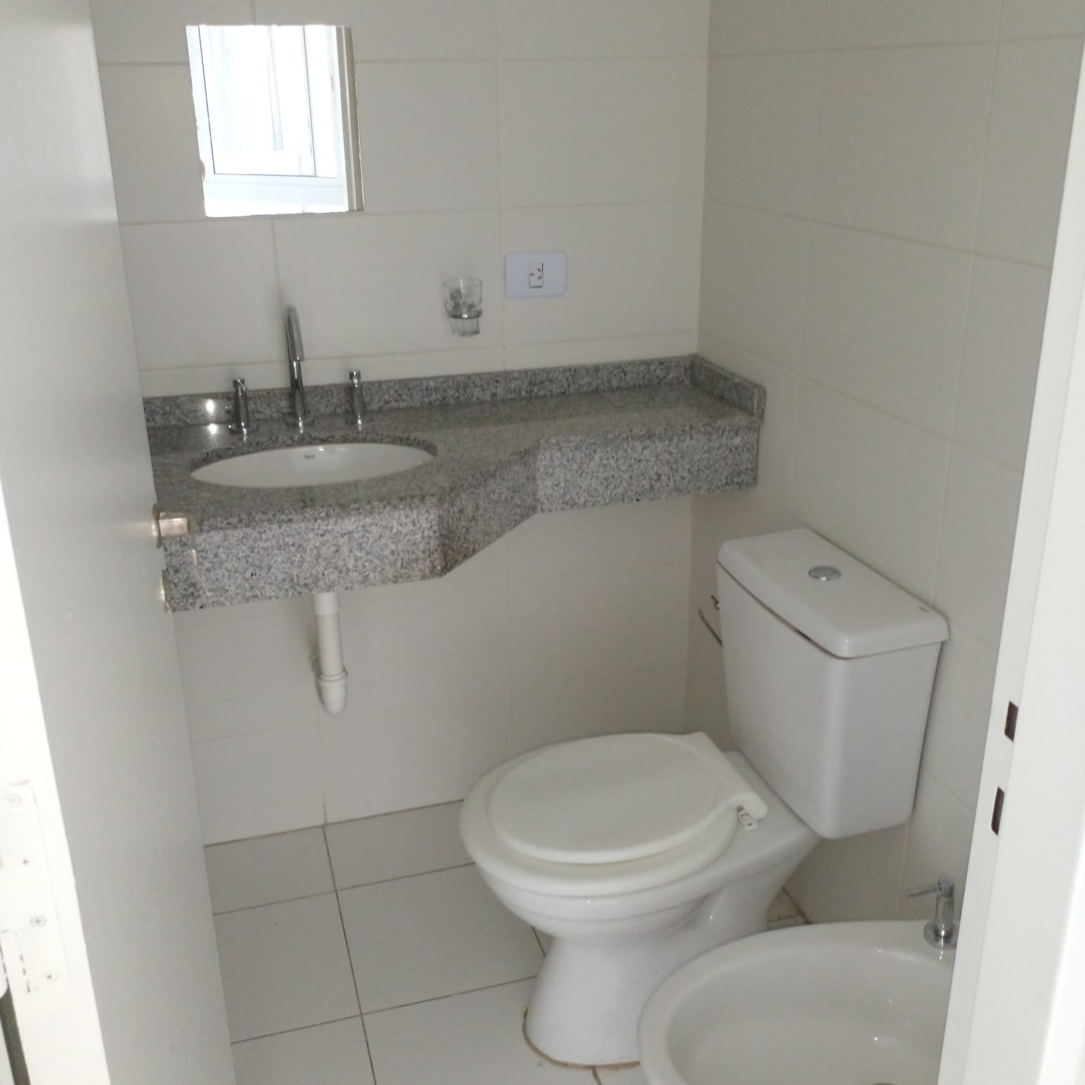 ALQUILO DEPARTAMENTO 1 DORMITORIO SOBRE AV MAIPU