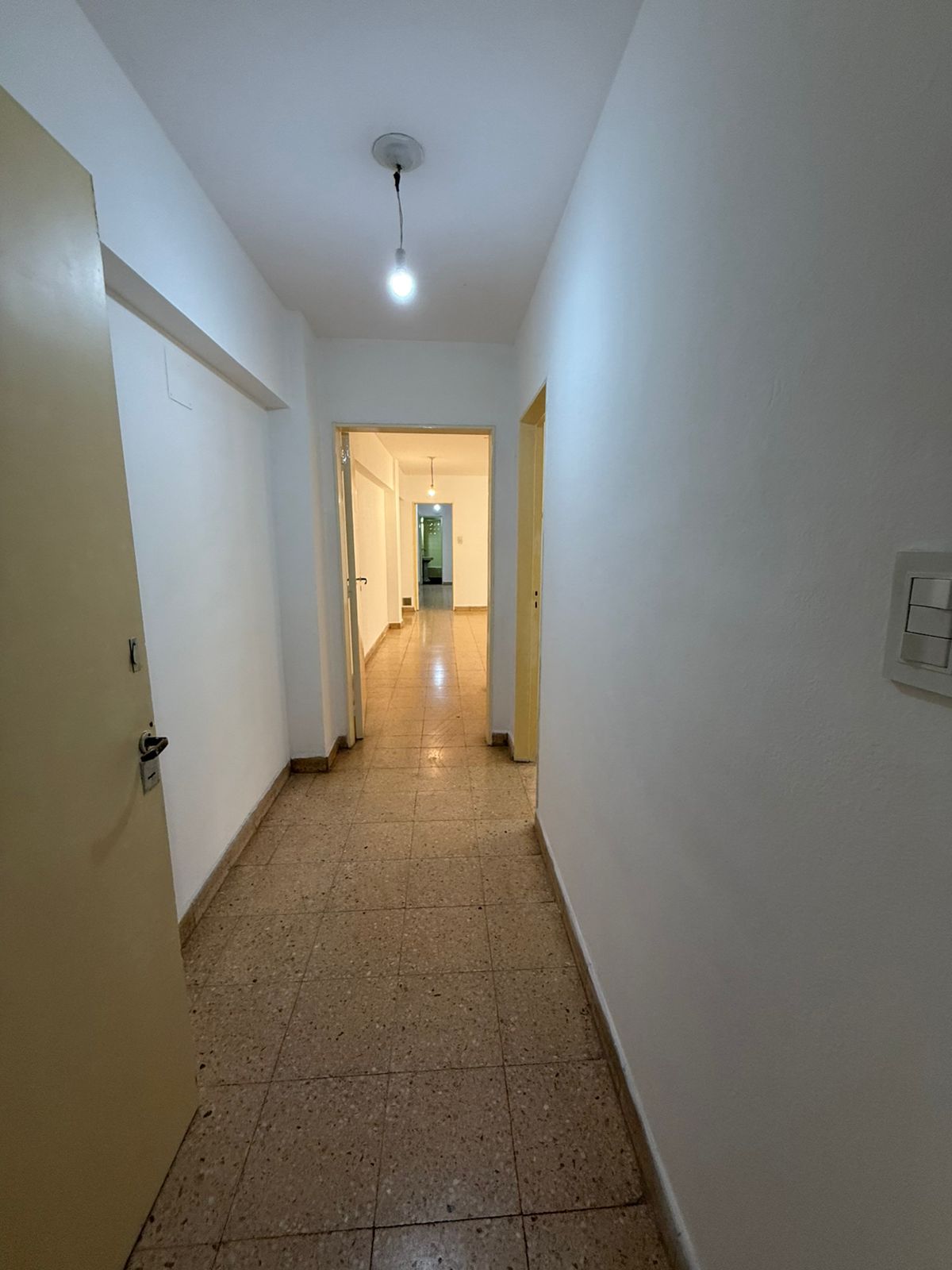 SE ALQUILA DEPARTAMENTO 2 DORMITORIOS En el Centro