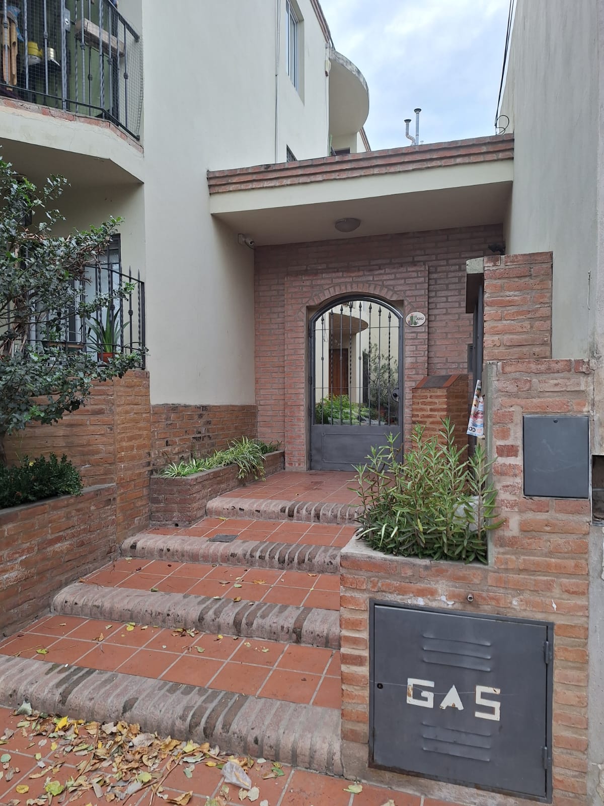 Departamento. 2 dormitorios. Balcón. B Alta Córdoba.