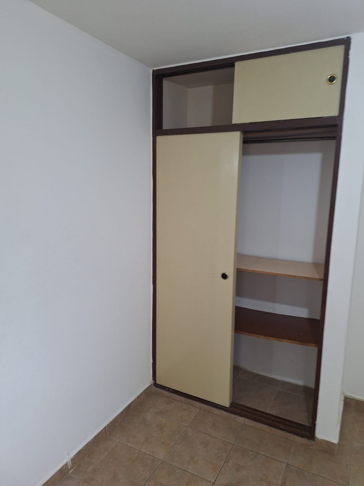 Departamento. 2 dormitorios. Balcón. B Alta Córdoba.