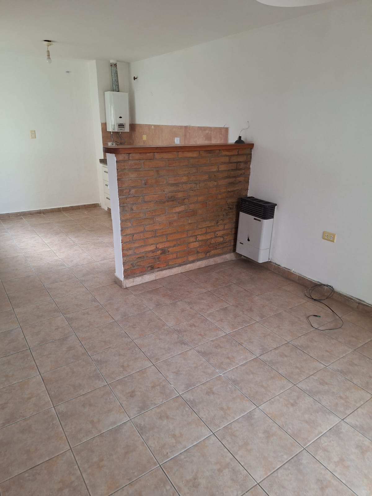 Departamento. 2 dormitorios. Balcón. B Alta Córdoba.