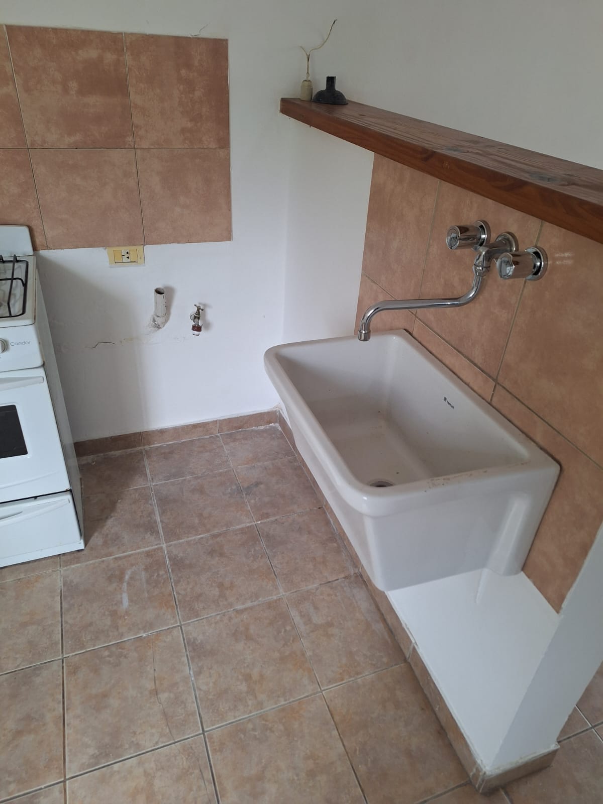 Departamento. 2 dormitorios. Balcón. B Alta Córdoba.
