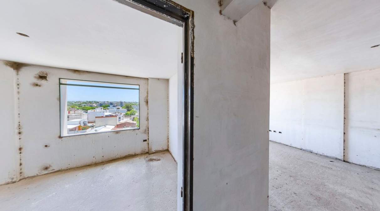Se vende edificio en construcción. 13 pisos. 60% avance obra. B Nueva Córdoba