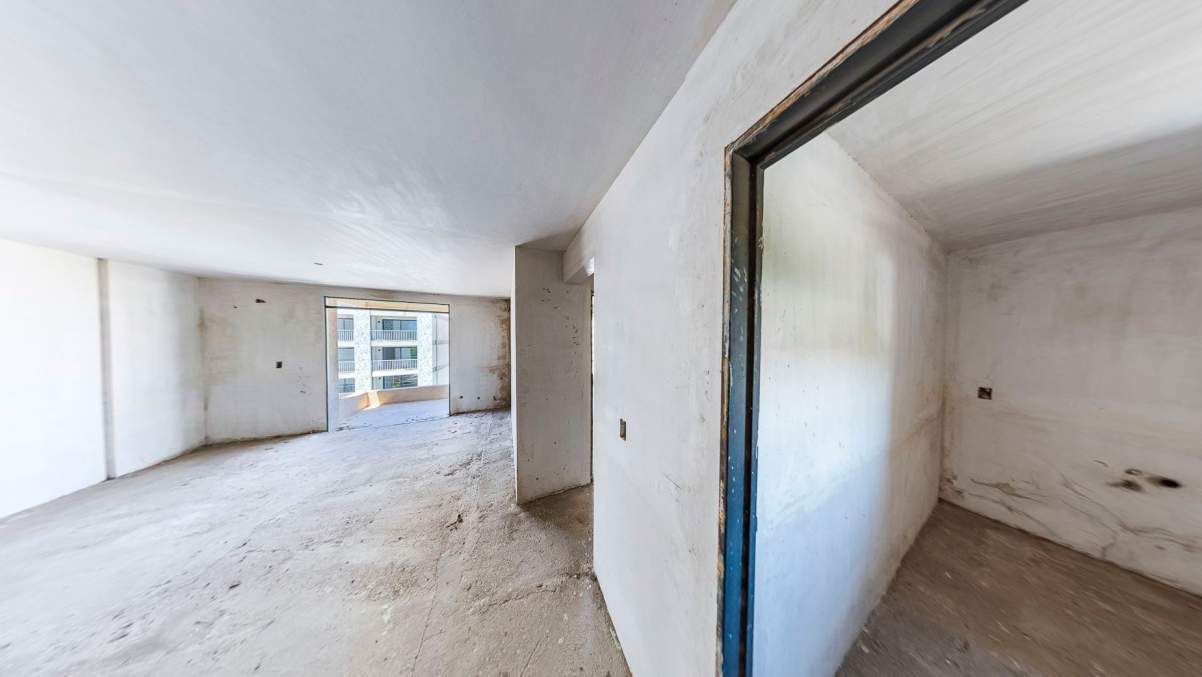 Se vende edificio en construcción. 13 pisos. 60% avance obra. B Nueva Córdoba