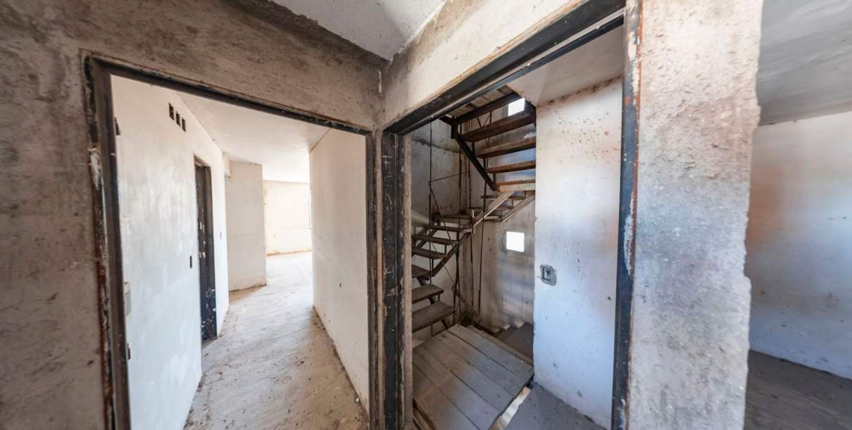 Se vende edificio en construcción. 13 pisos. 60% avance obra. B Nueva Córdoba