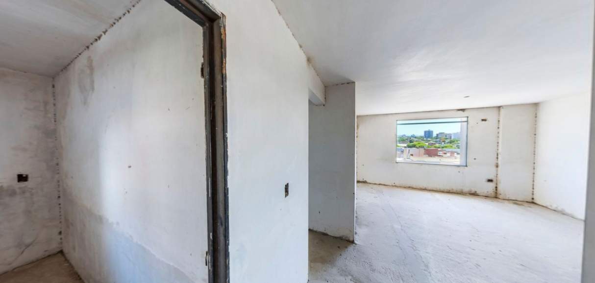 Se vende edificio en construcción. 13 pisos. 60% avance obra. B Nueva Córdoba