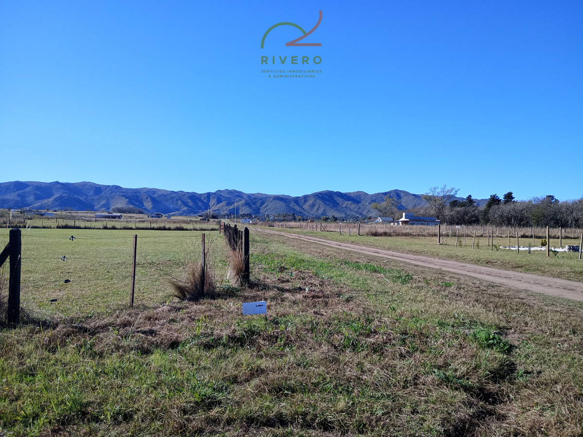 Se vende lote en Villa Ciudad Parque los Reartes