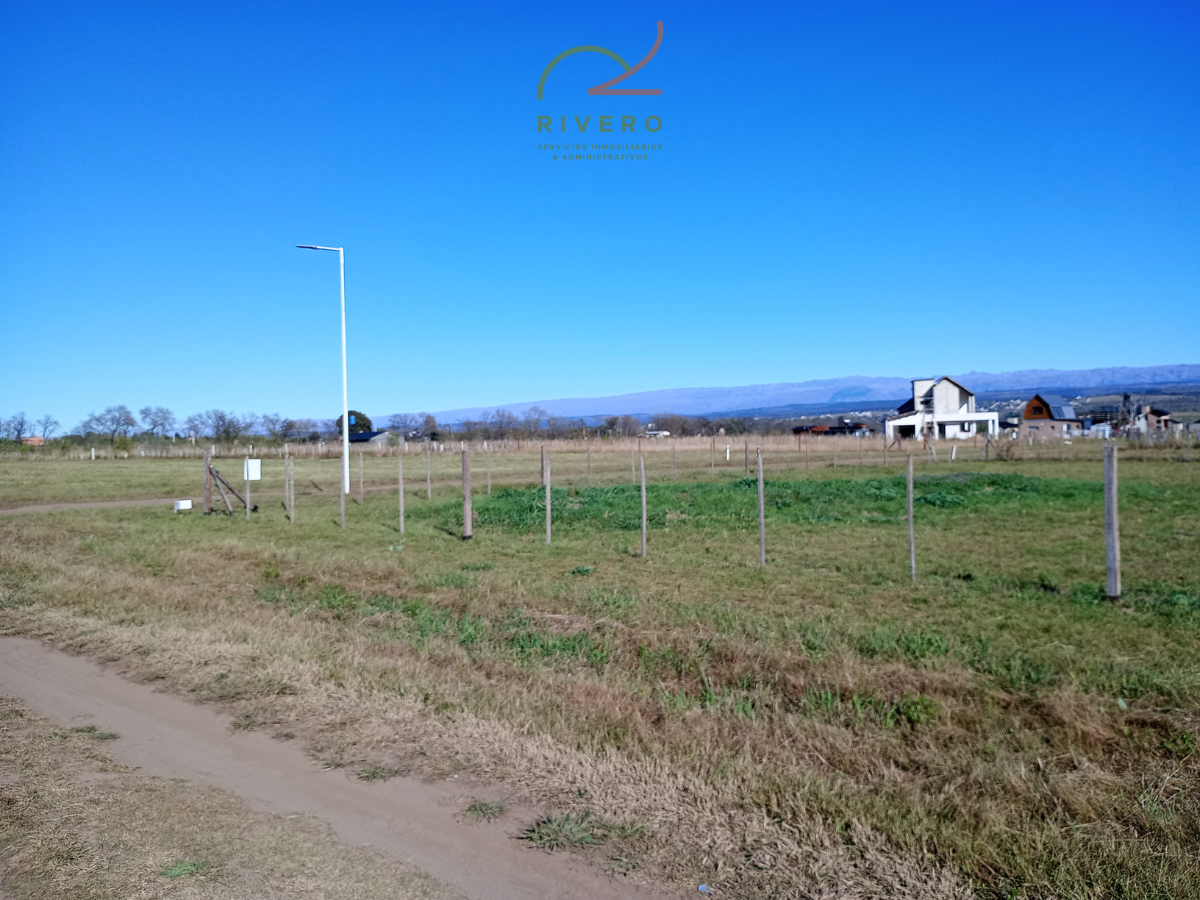 Se vende lote en Villa Ciudad Parque los Reartes
