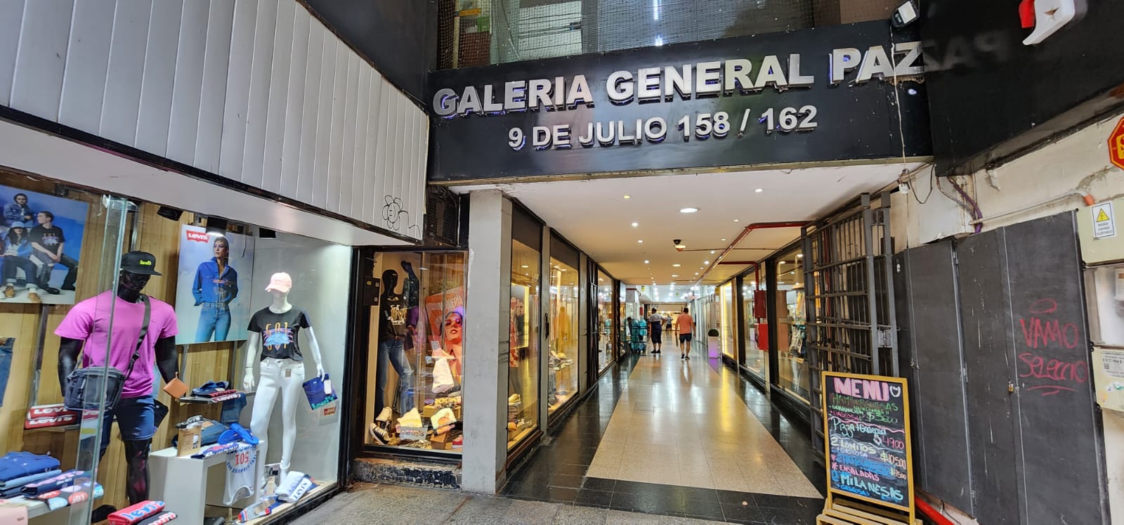 oficina centro cordoba 122m2 sobre 9 de julio