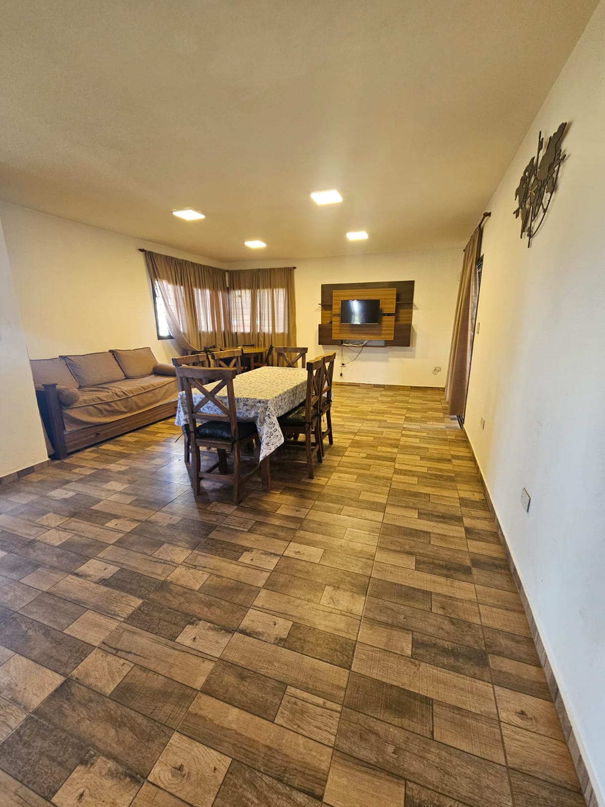 Verónica Molina Inmobiliaria Alquila her