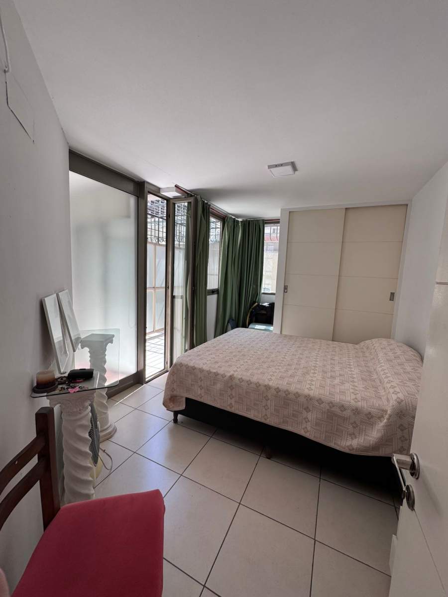 VENDO NUEVA CORDOBA- OBISPO SALGUERO AL 750, CON PATIO