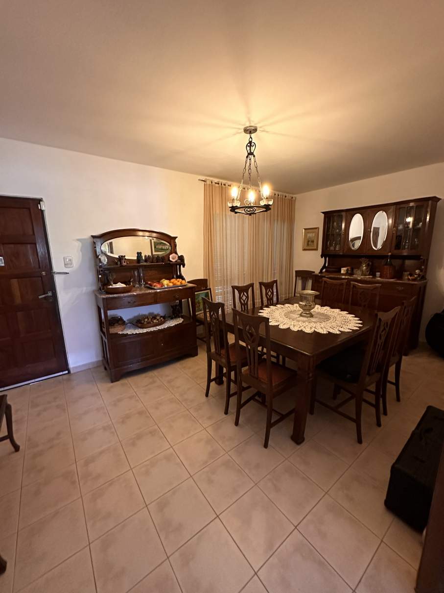 SE ALQUILA CASA 3 DORMITORIOS en Barrio Alto Verde