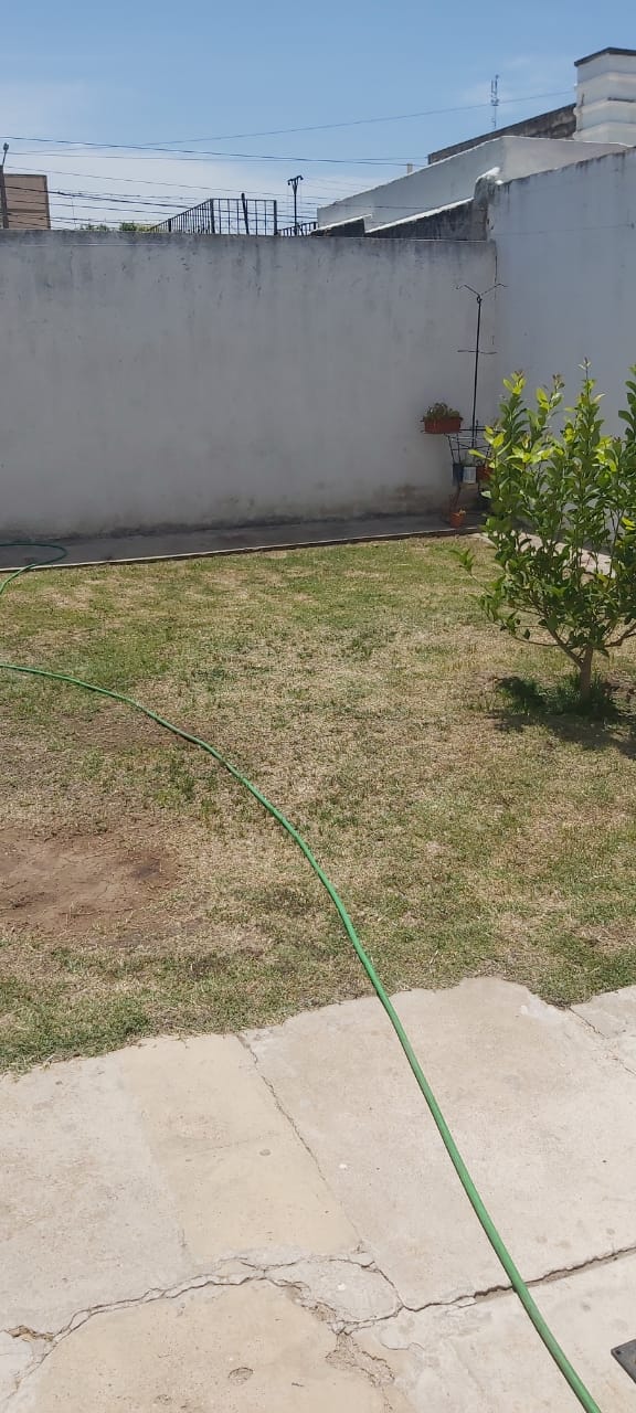 CASA  VENTA 3 DORMI  B° ALTAMIRA U$$45000