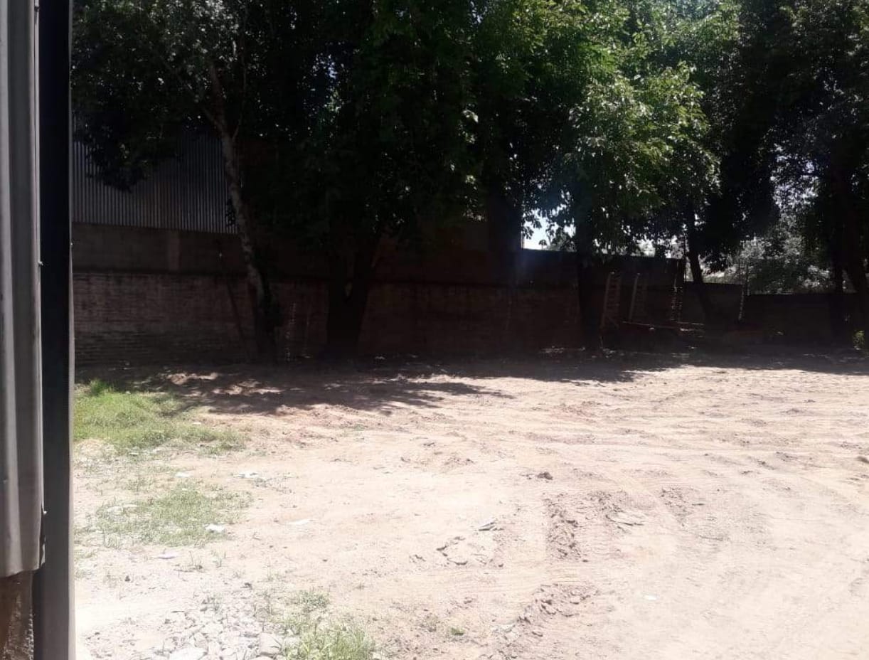 ALQUILO - GALPON - BV LOS ALEMANES