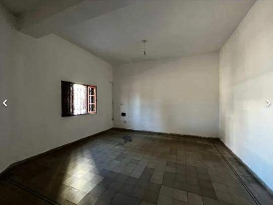 APTTO VENDO CASA B COLON