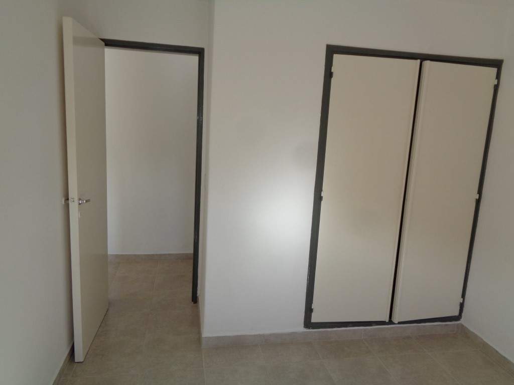 Villa Carlos Paz - Piso Externo de 2 Dormitorios, Amplio y Luminoso con Excelente Vista, Cocina Separada y Patio con Asador
