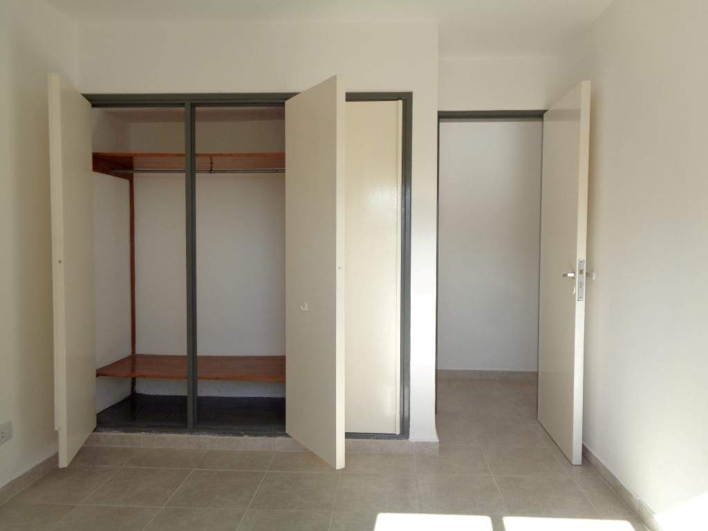 Villa Carlos Paz - Piso Externo de 2 Dormitorios, Amplio y Luminoso con Excelente Vista, Cocina Separada y Patio con Asador